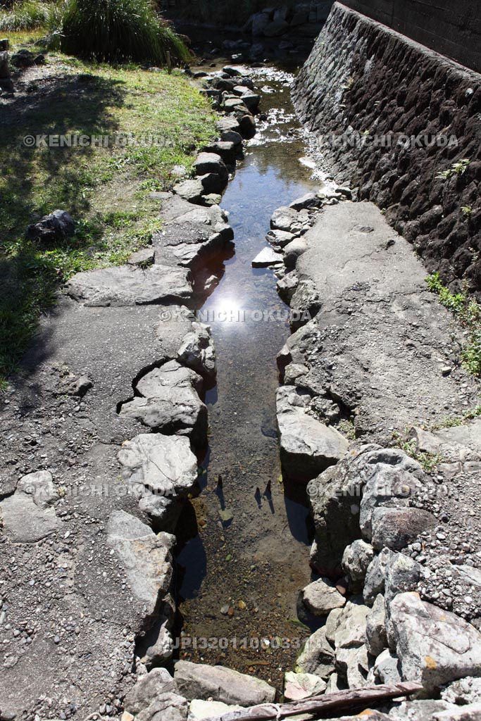 和歌山県　ぶつぶつ川