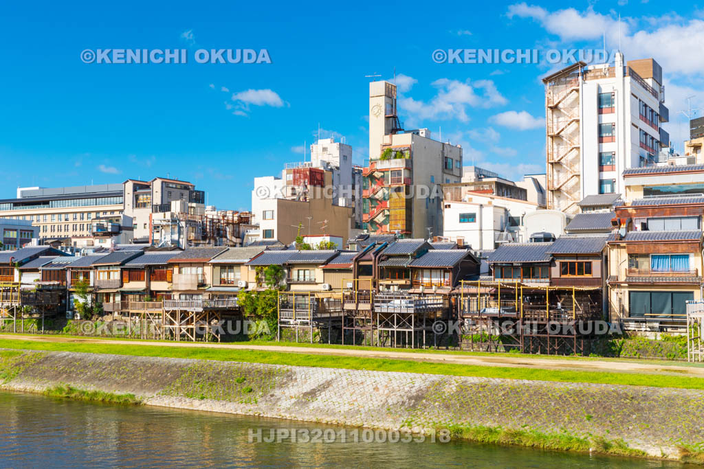 京都府　鴨川納涼床（川床）　先斗町