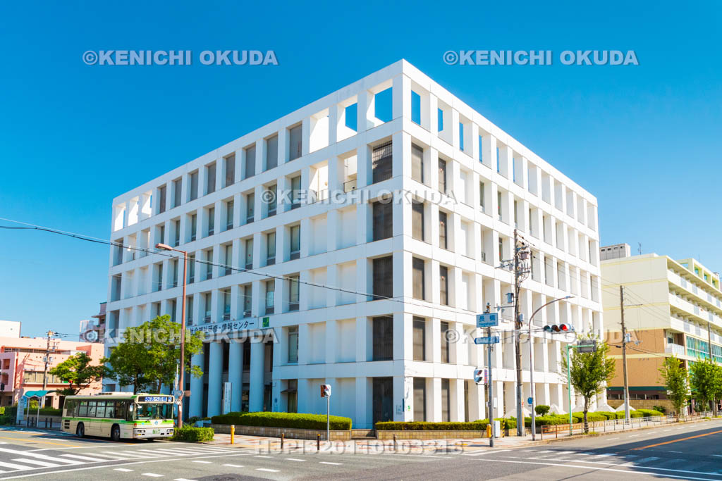 大阪府　ウェルおおさか（大阪市社会福祉研修・情報センター）