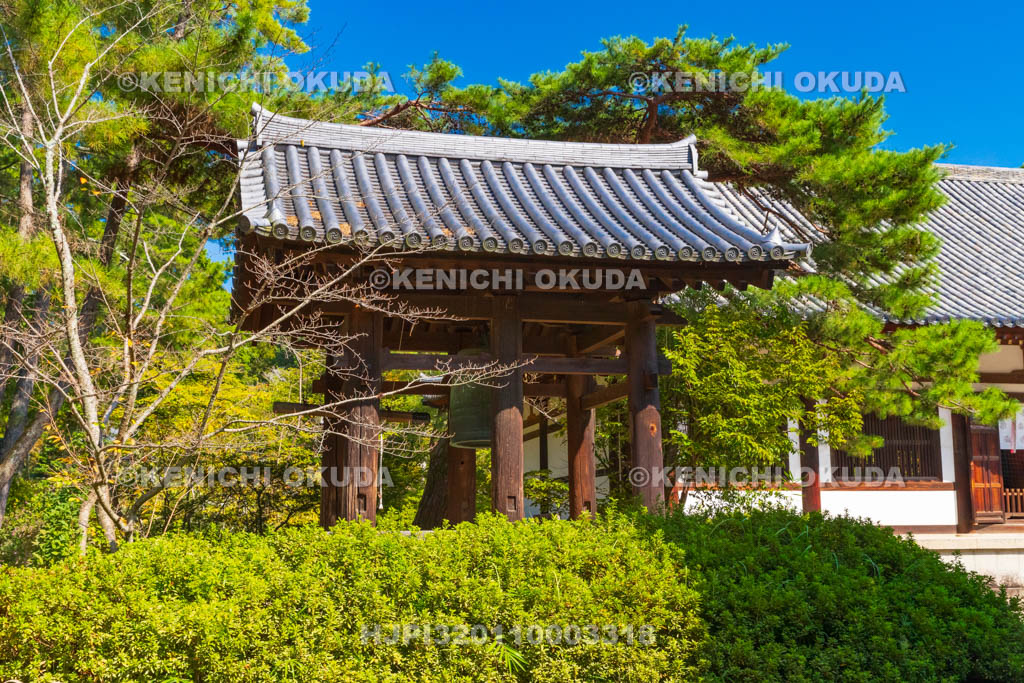 奈良県　唐招提寺　鐘楼