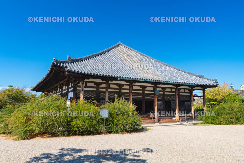 奈良県　元興寺　極楽堂（本堂）