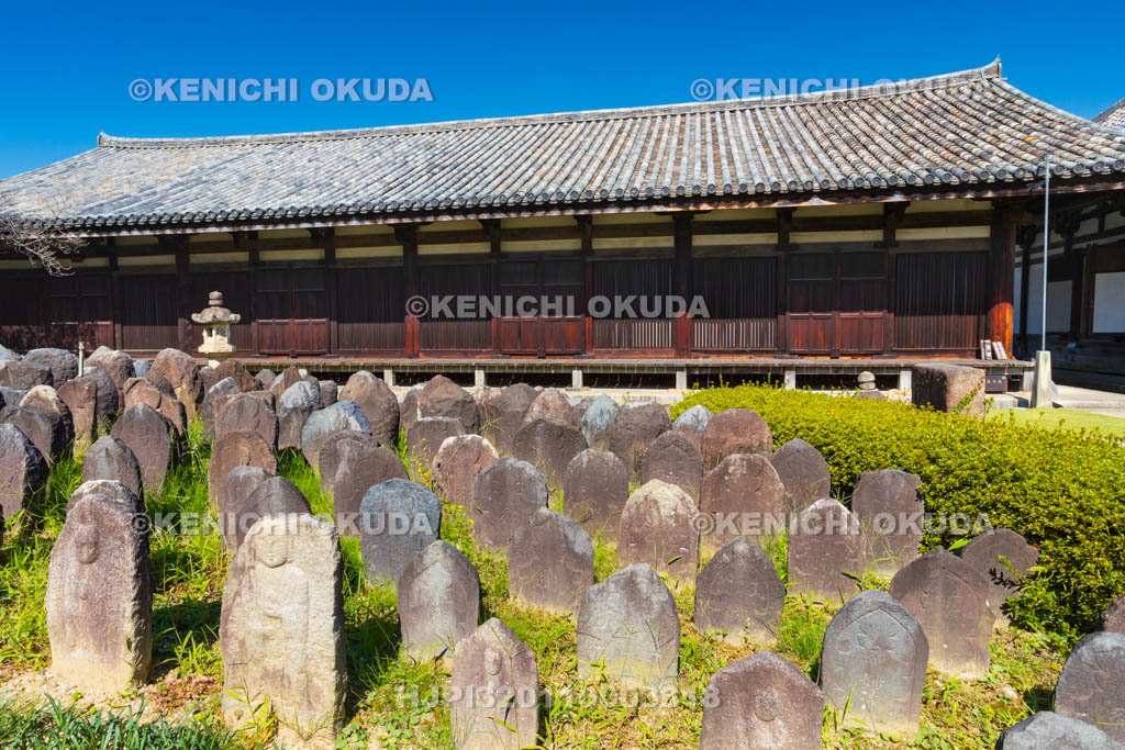 奈良県　元興寺　浮図田と禅室