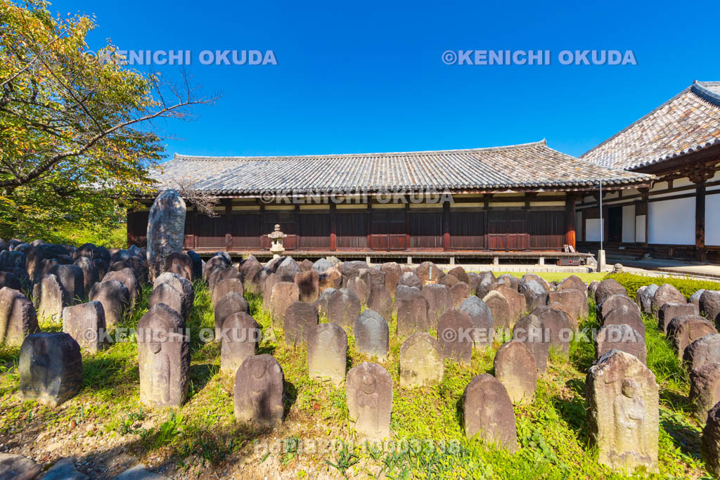 奈良県　元興寺　浮図田と禅室