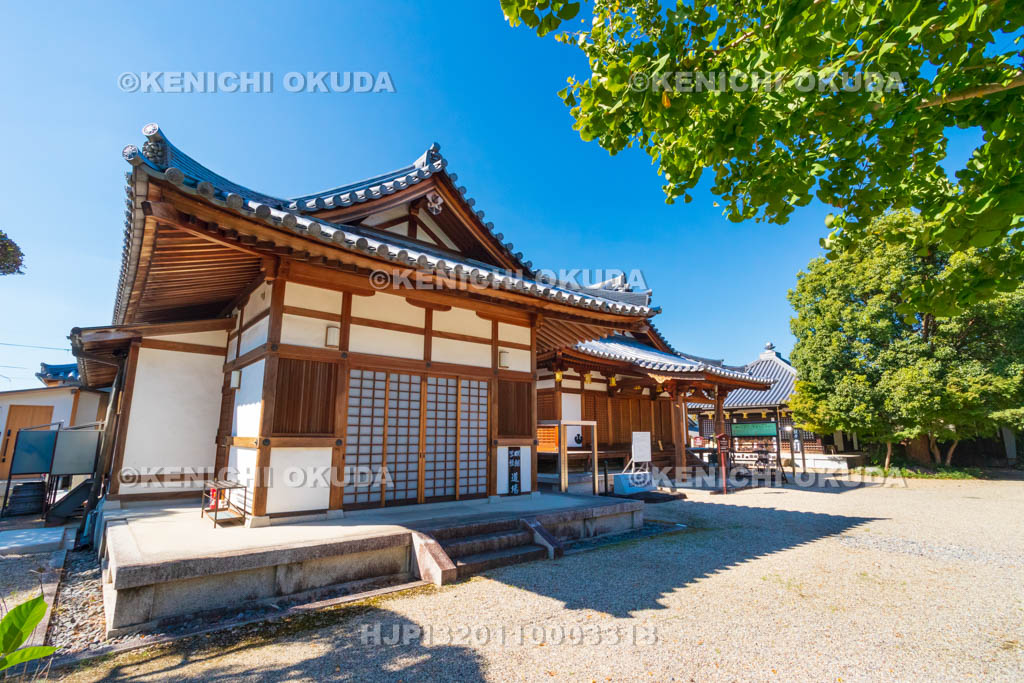 奈良県　大安寺　小子坊と嘶堂