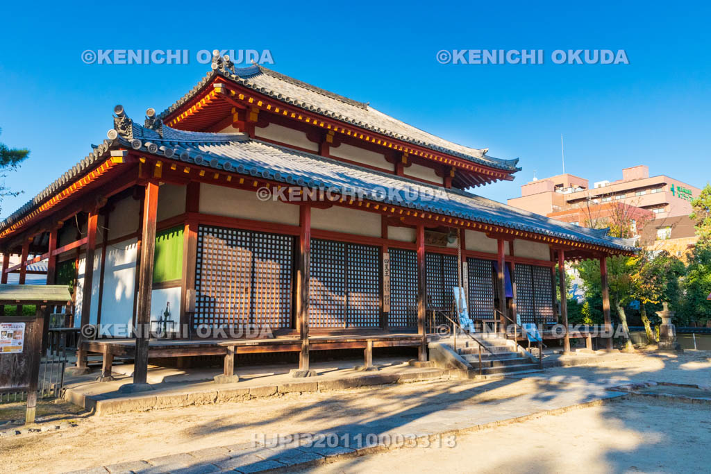 奈良県　西大寺　四王堂（観音堂）
