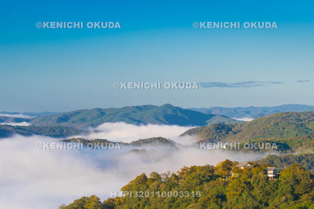 岡山県　備中松山城　雲海