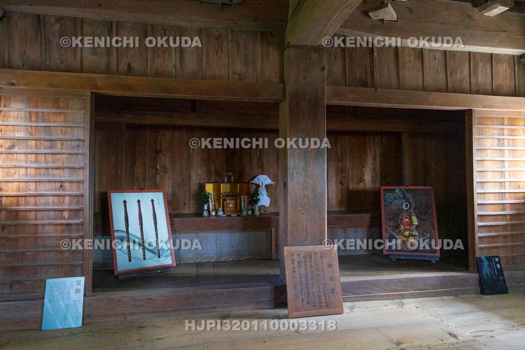 岡山県　備中松山城　天守　御社壇