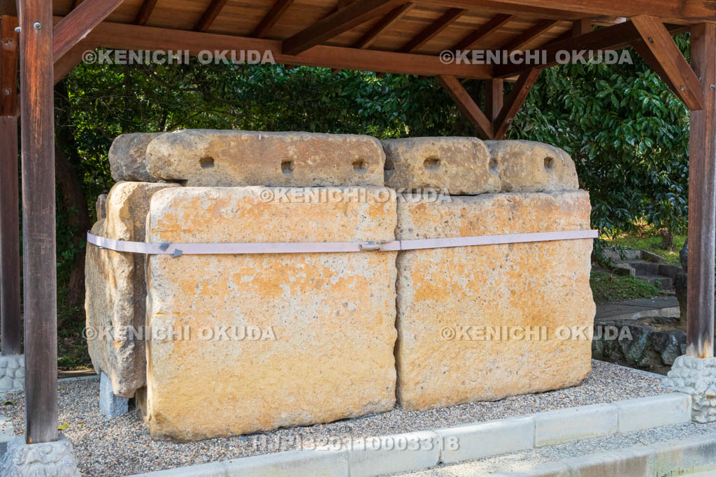 大阪府　野中寺（中の太子）　ヒチンジョ池西古墳石棺