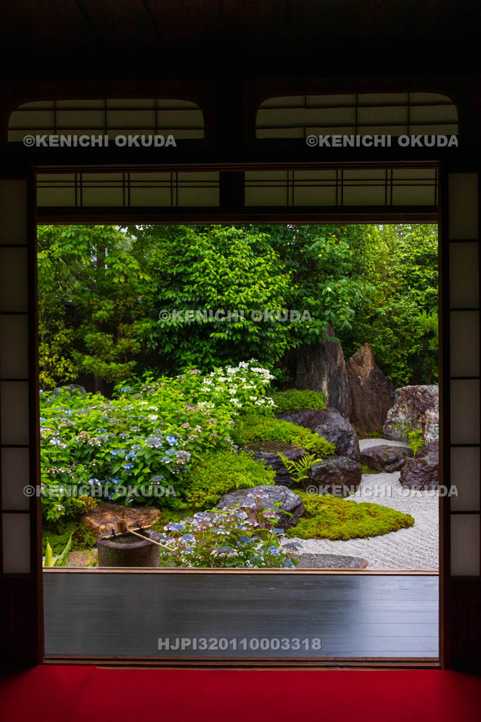 京都府　建仁寺塔頭　霊源院　甘露庭
