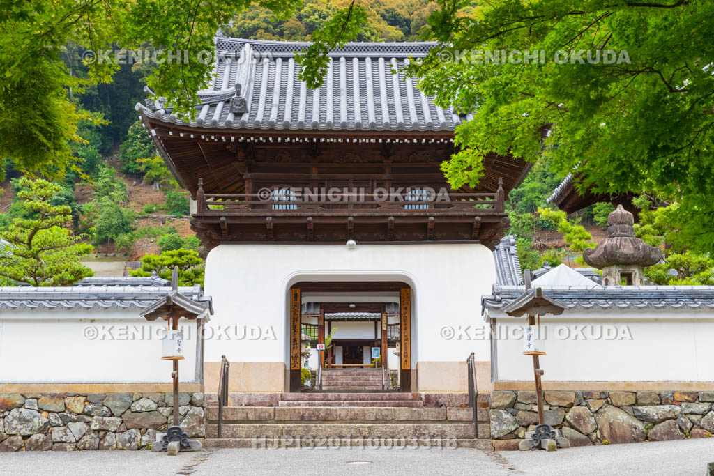 京都府　宇治市　興聖寺　山門（楼門）