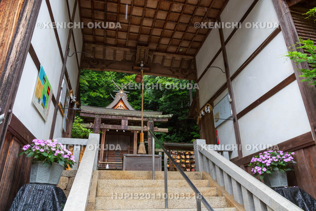 奈良県　長弓寺　伊弉諾神社