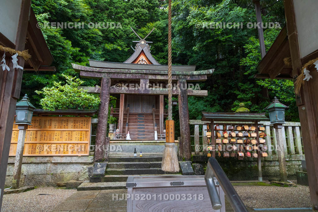 奈良県　長弓寺　伊弉諾神社