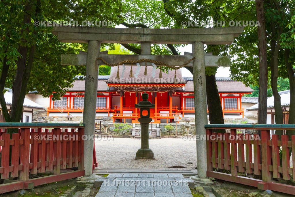 奈良県　休ヶ岡八幡宮（国の重要文化財）