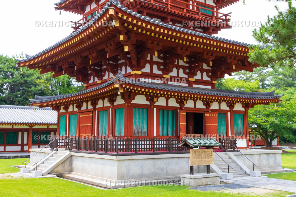 奈良県　薬師寺　西塔