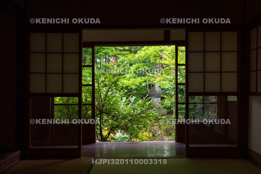 京都府　大原の里　宝泉院　中庭