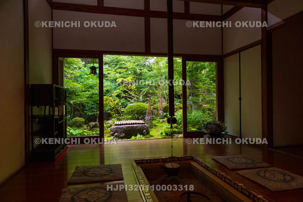 京都府　大原の里　宝泉院　囲炉裏の部屋