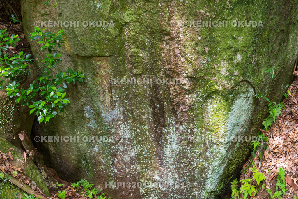京都府　当尾の里　一願不動（不動明王立像）
