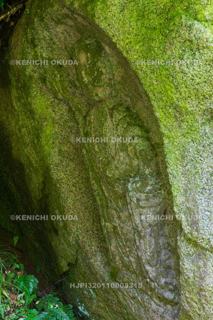 京都府　当尾の里　カラスの壷二尊（阿弥陀地蔵磨崖仏）　地蔵菩薩