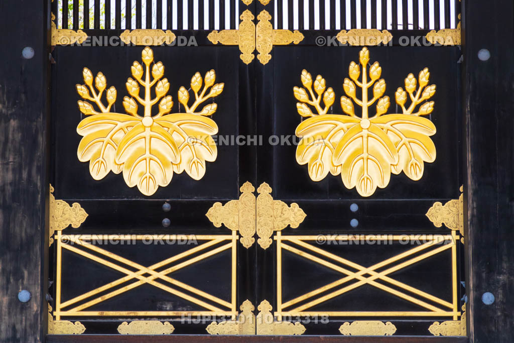 京都府 醍醐寺 三宝院 唐門(国宝)