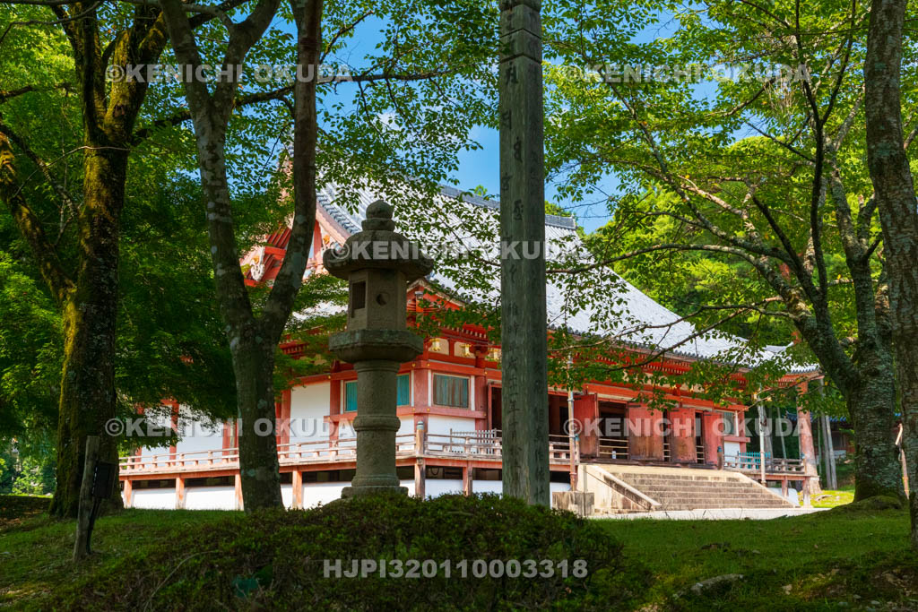 京都府　醍醐寺　金堂（国宝）