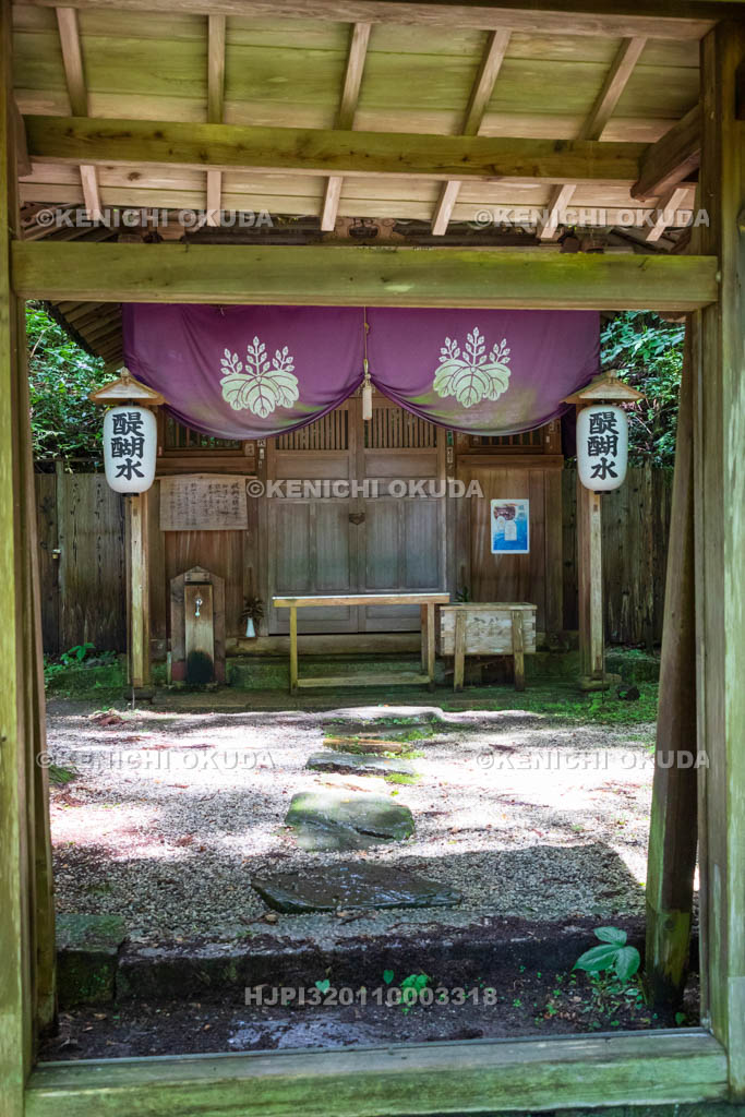 京都府　醍醐寺　上醍醐　醍醐水