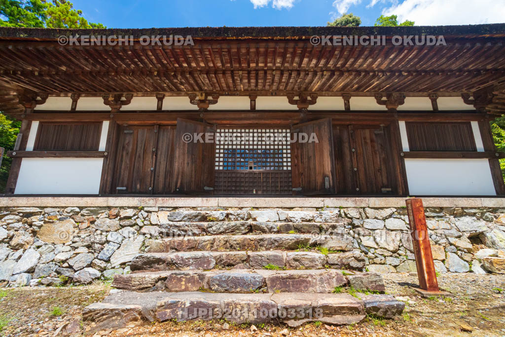 京都府　醍醐寺　上醍醐　薬師堂（国宝）