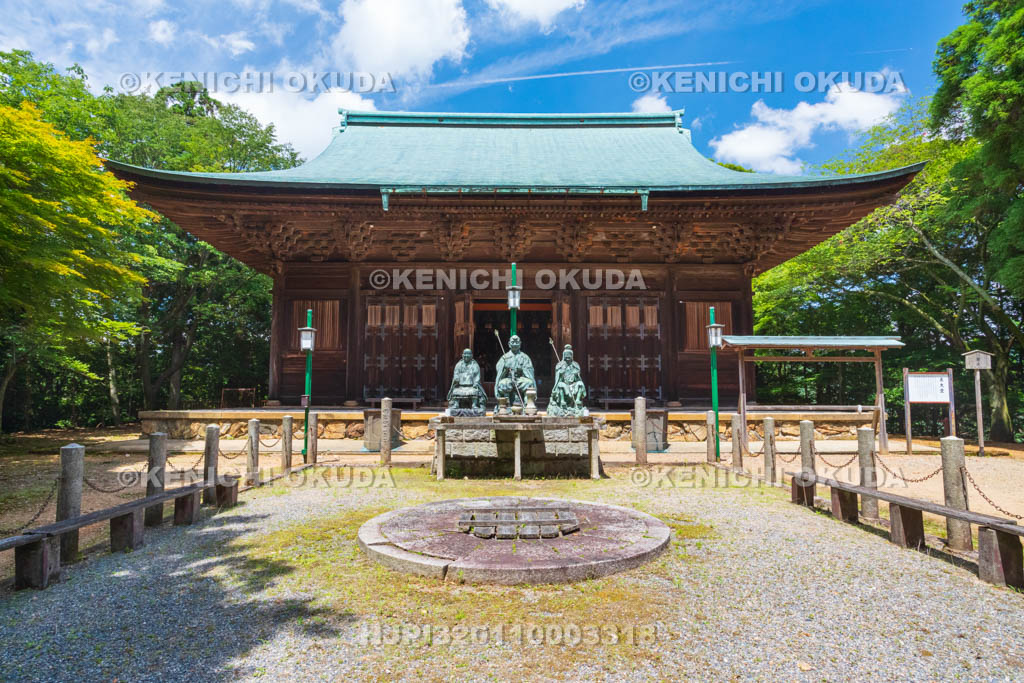 京都府　醍醐寺　上醍醐　五大堂