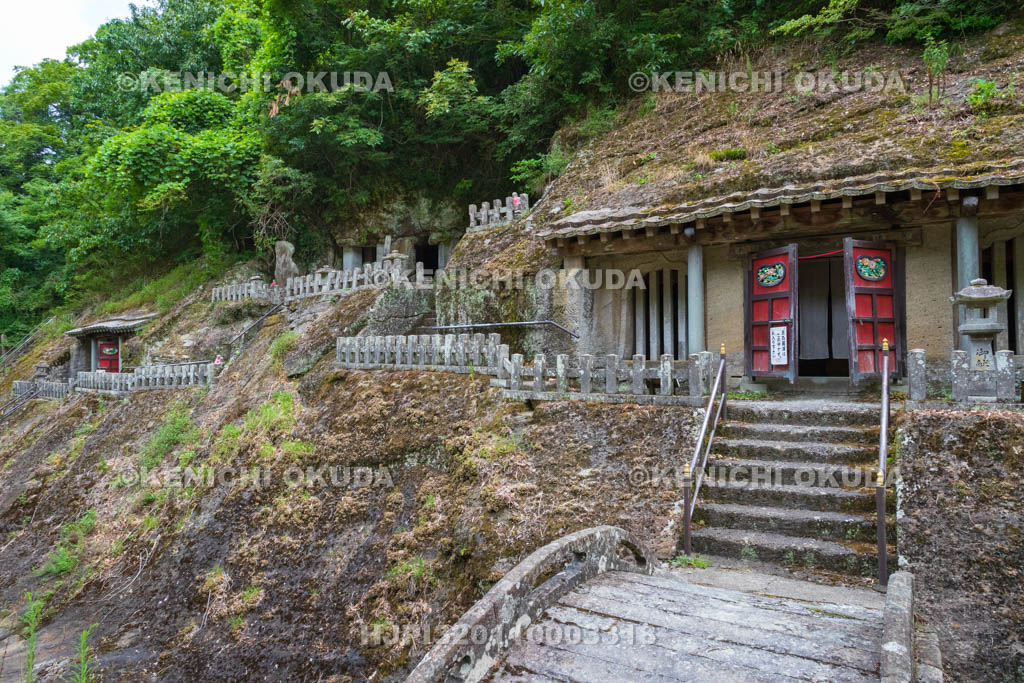 島根県　石見銀山　羅漢寺　五百羅漢