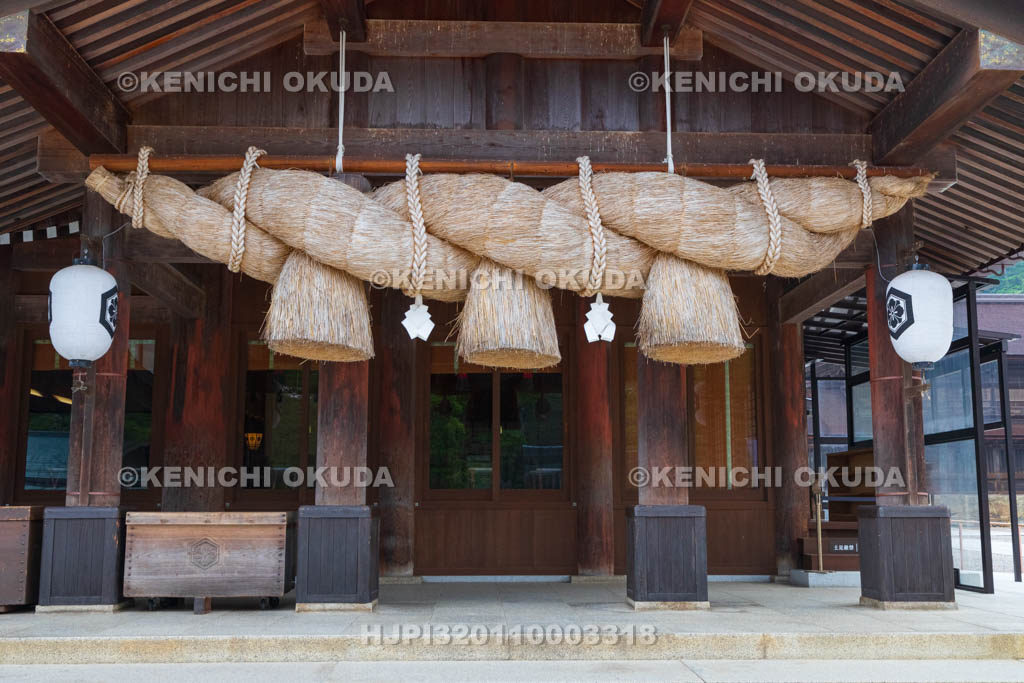 島根県 出雲大社 拝殿