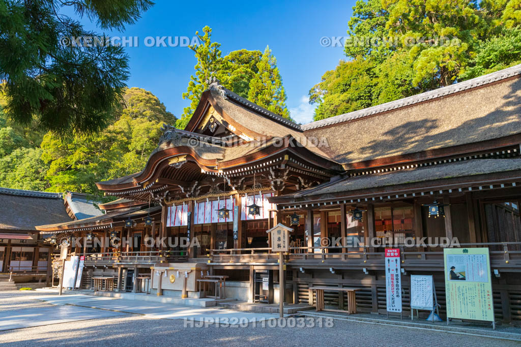 奈良県　大神神社　拝殿（重要文化財）