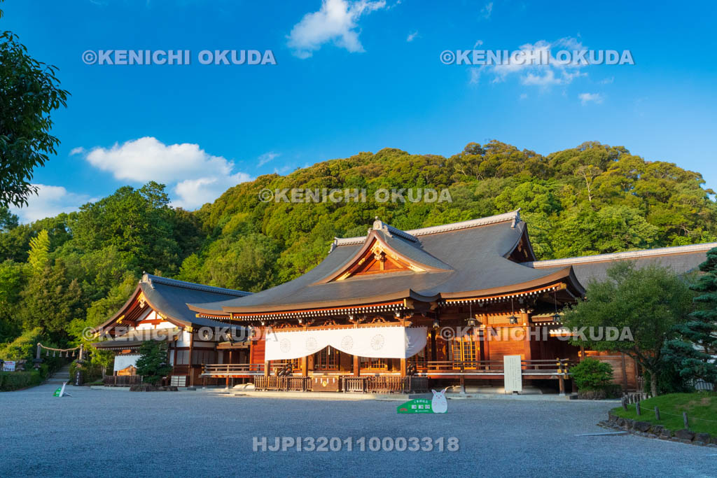 奈良県　大神神社　祈祷殿と儀式殿
