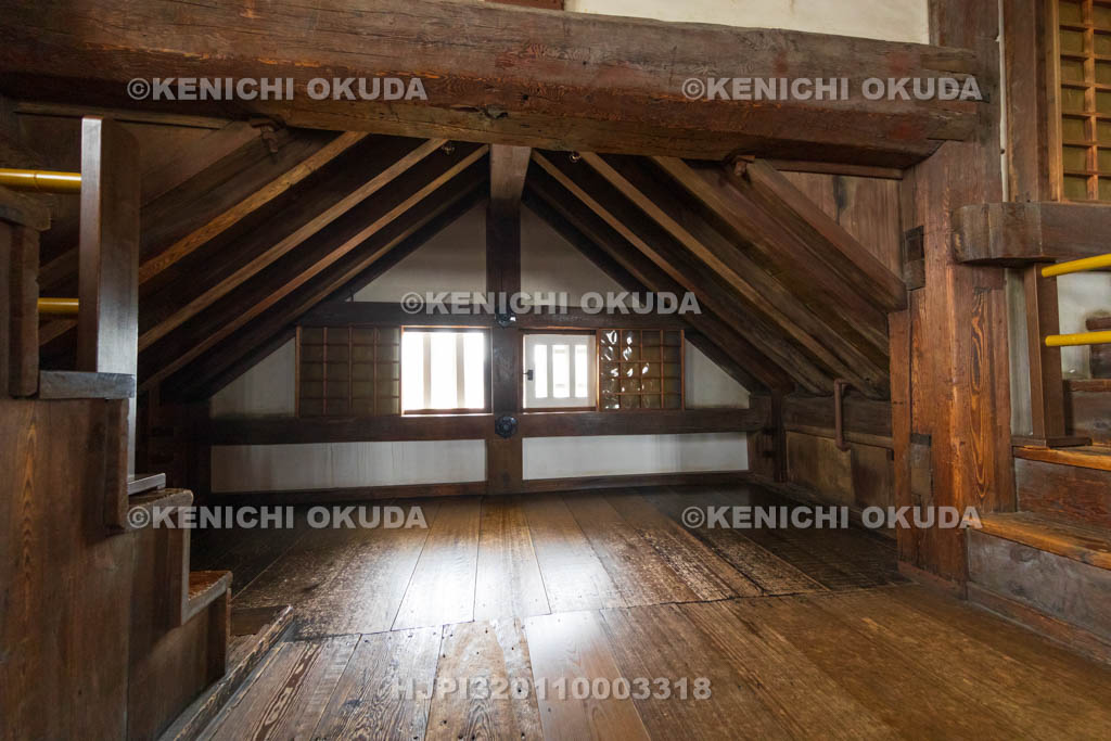 兵庫県　姫路城　大天守（四階）　破風