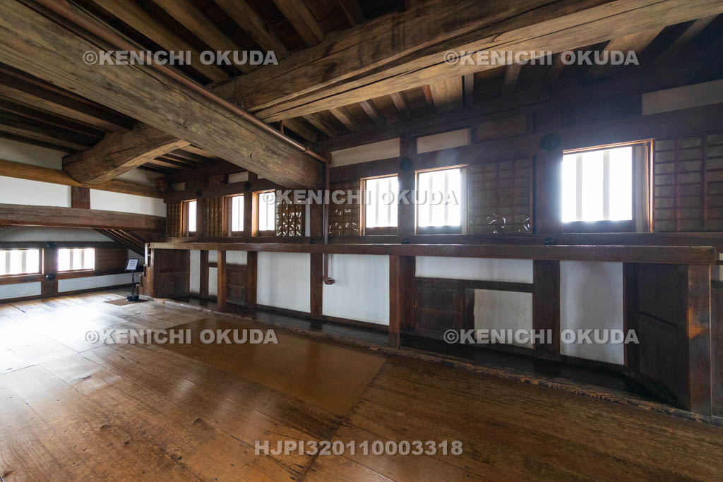 兵庫県　姫路城　大天守（四階）　石打棚