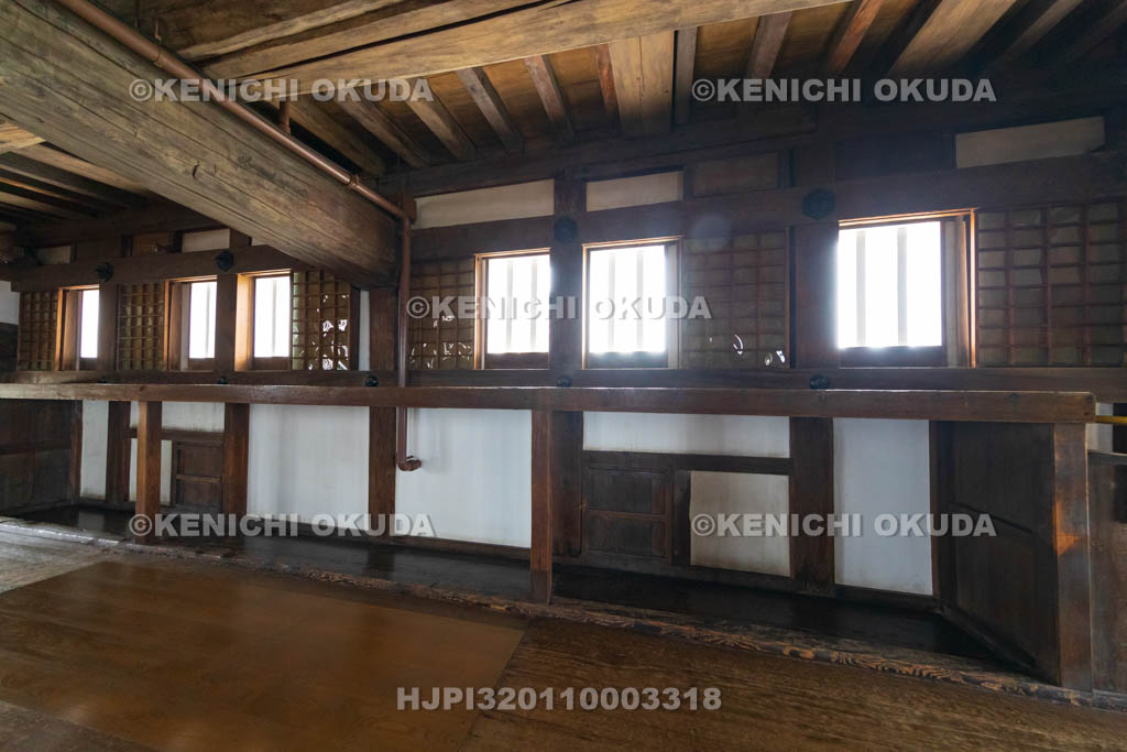 兵庫県　姫路城　大天守（四階）　石打棚