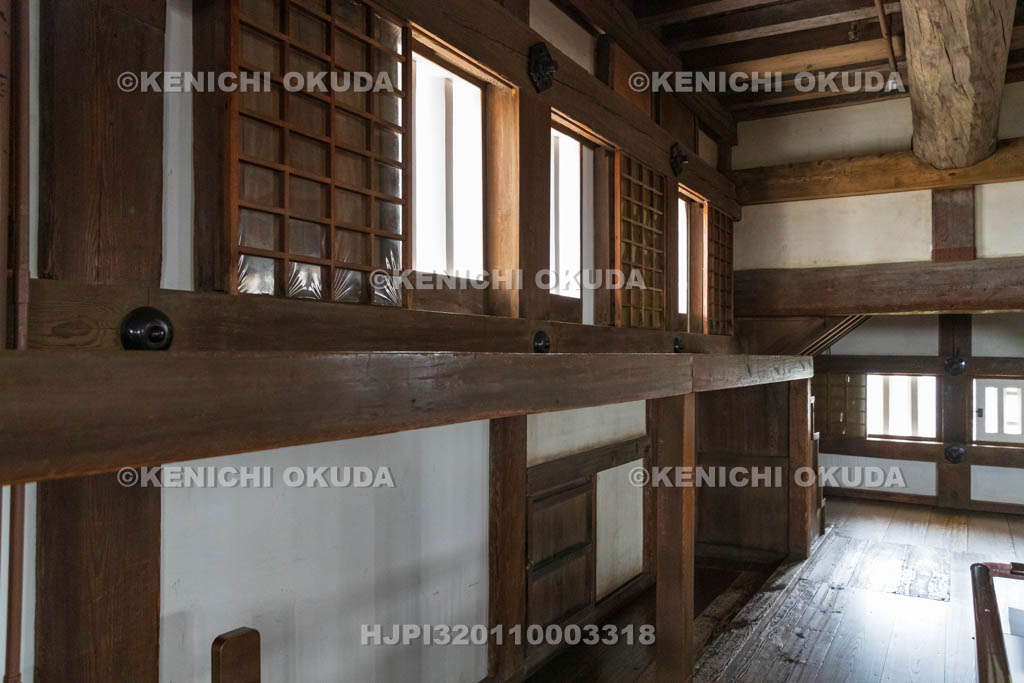 兵庫県　姫路城　大天守（四階）　石打棚