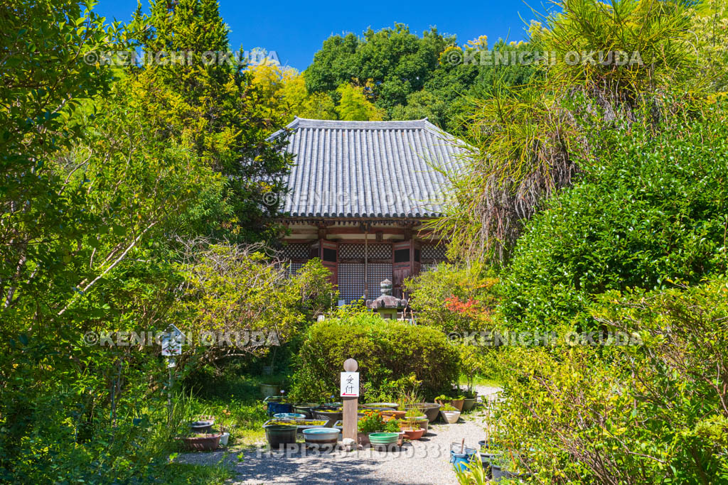 奈良県　不退寺　本堂（重要文化財）