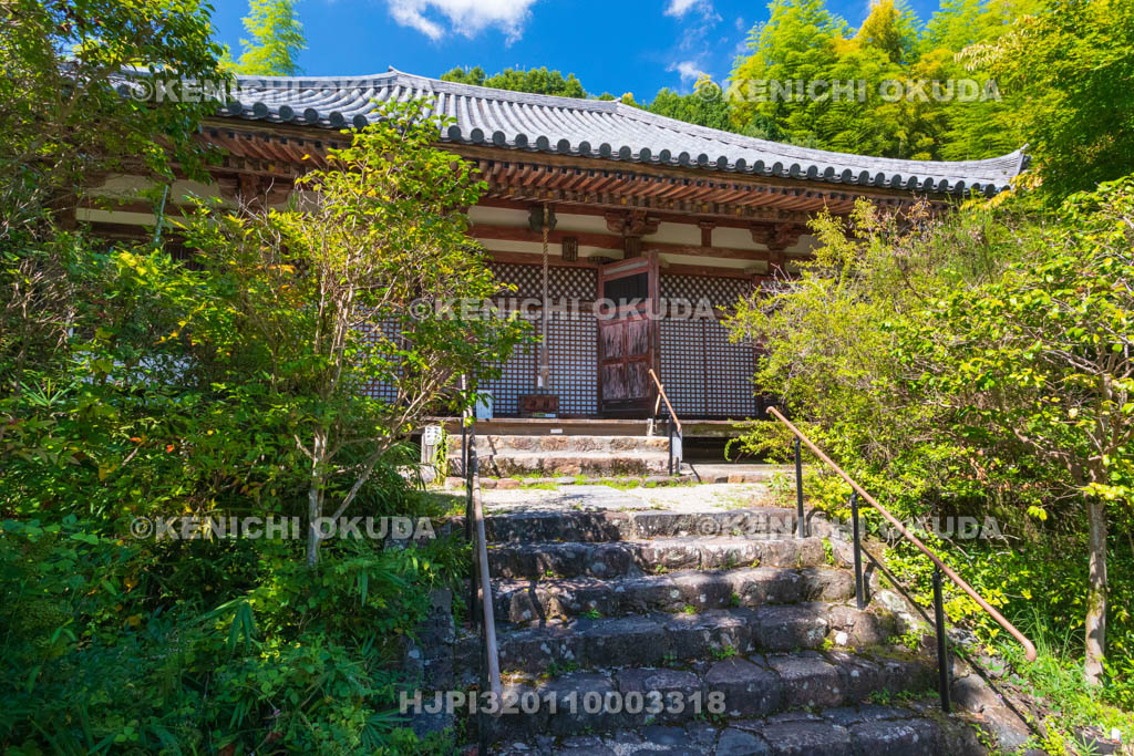 奈良県　不退寺　本堂（重要文化財）