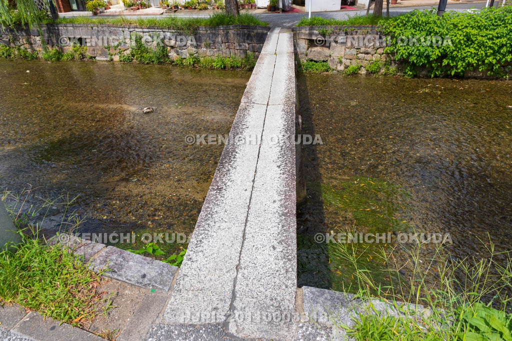 京都府　白川の一本橋