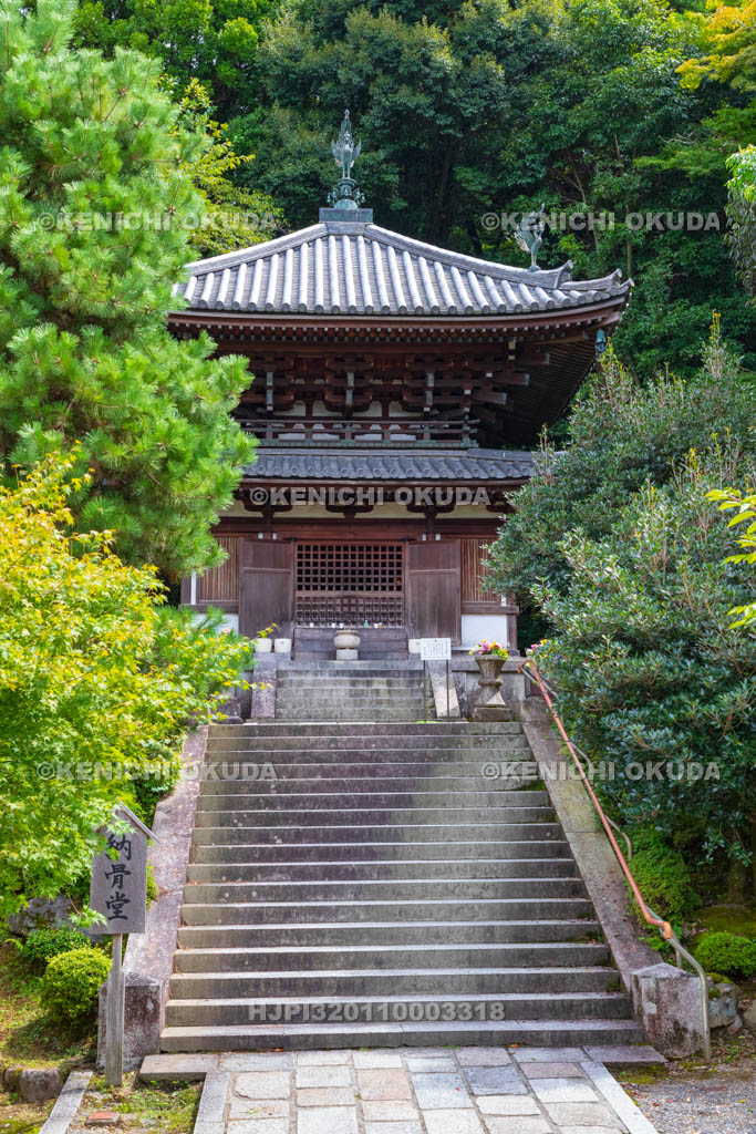 京都府　知恩院　納骨堂