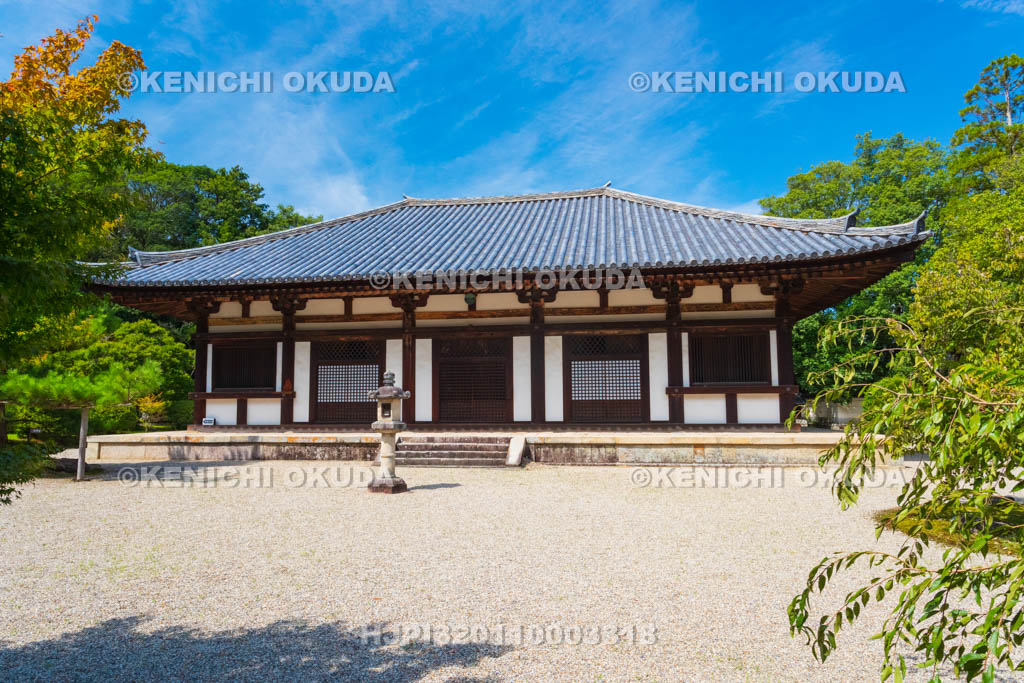 奈良県　秋篠寺　本堂（国宝）