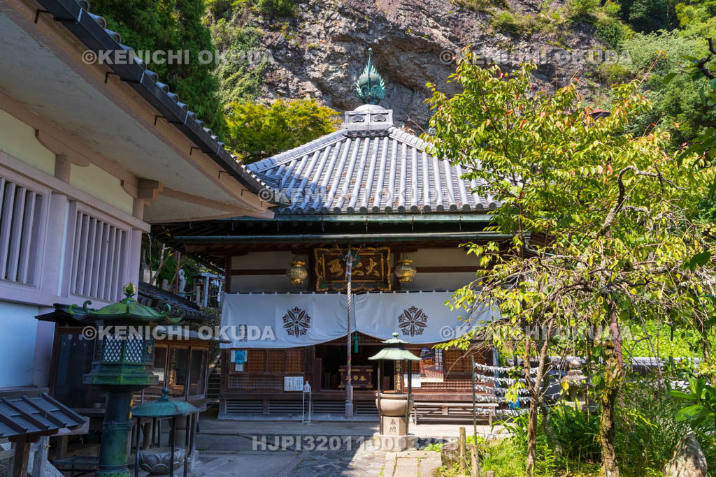 奈良県　生駒聖天　宝山寺　観音堂