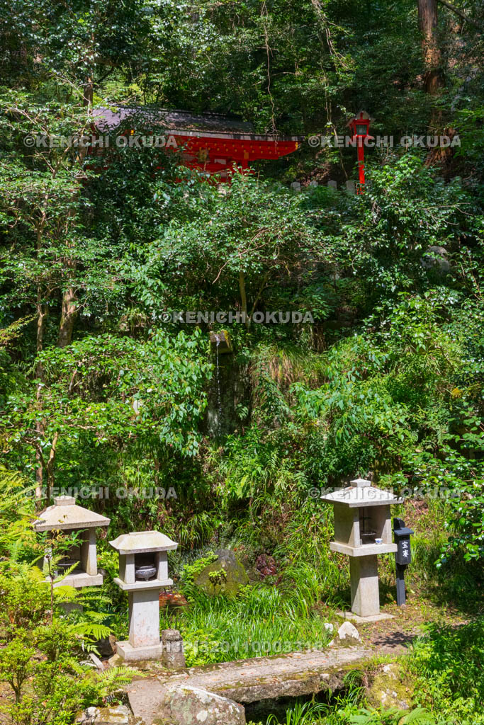 京都府 鞍馬寺 吉鞍稲荷社付近