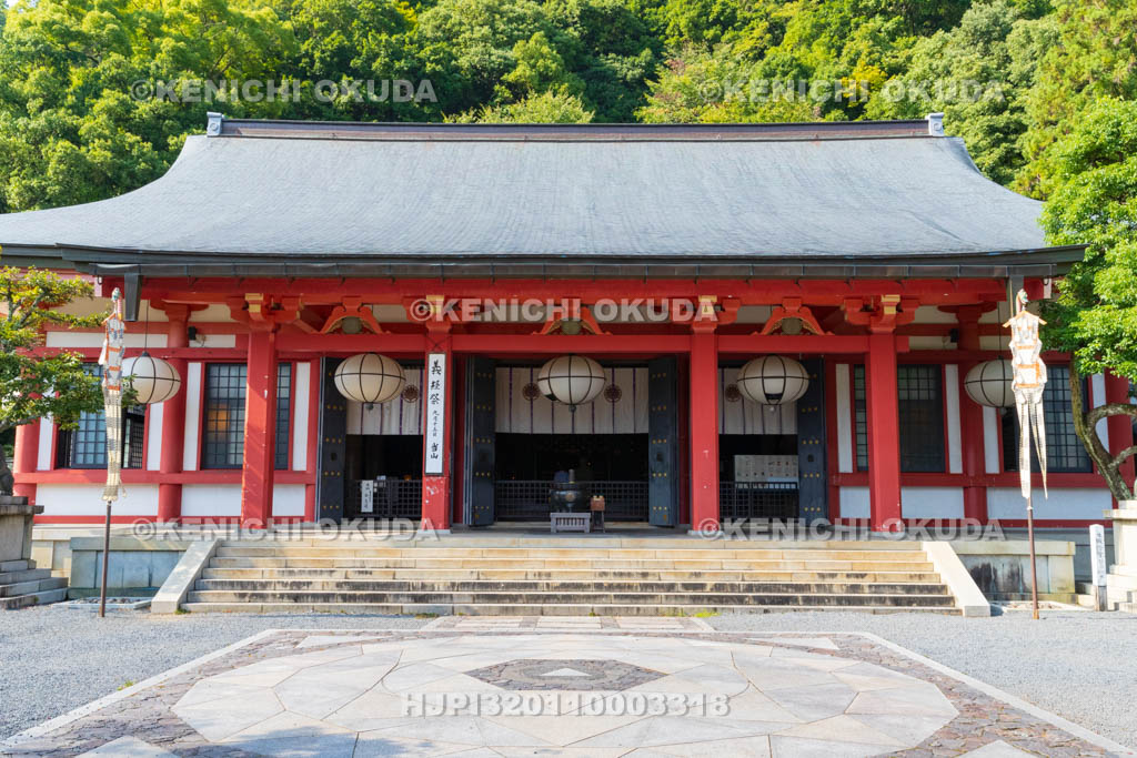 京都府　鞍馬寺　本殿金堂