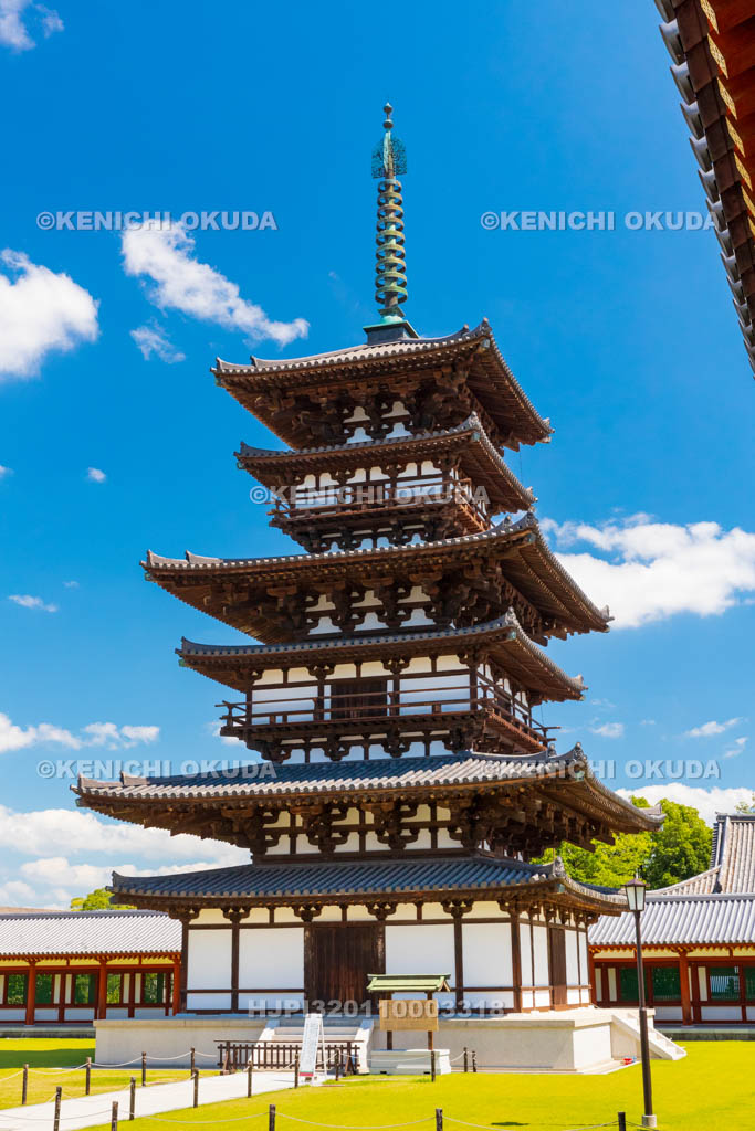 奈良県　薬師寺　東塔（国宝）