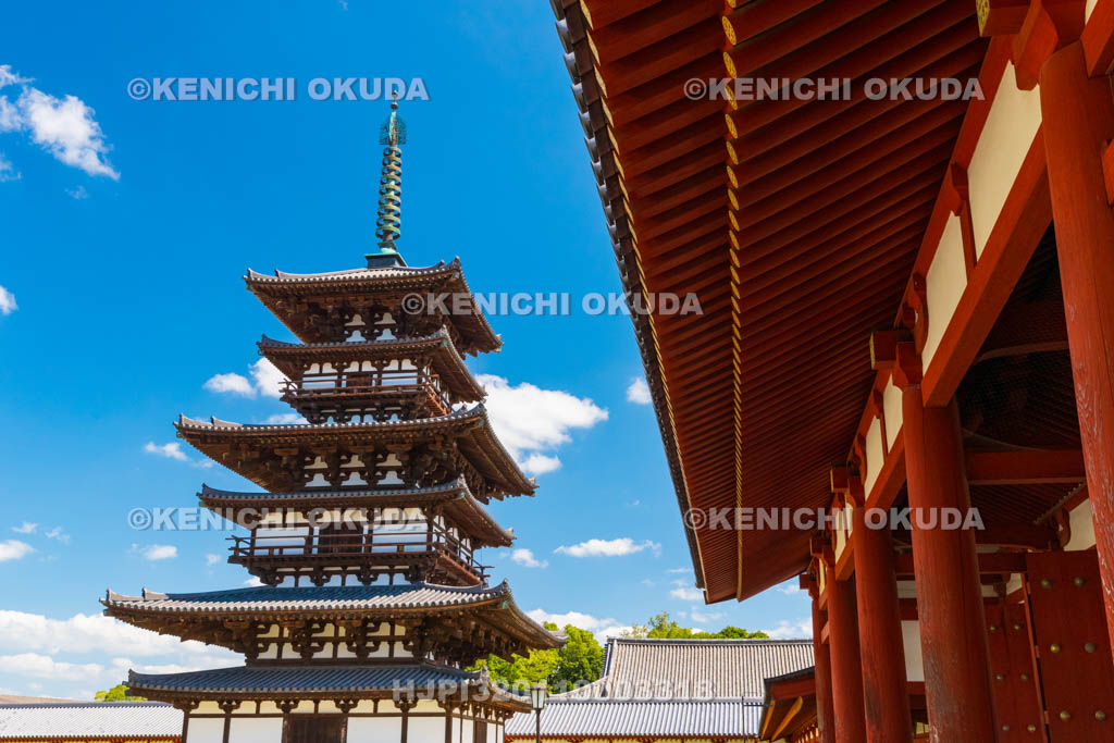 奈良県　薬師寺　東塔（国宝）