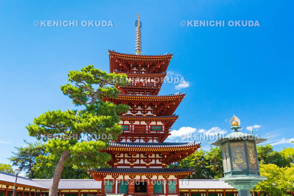 奈良県　薬師寺　西塔