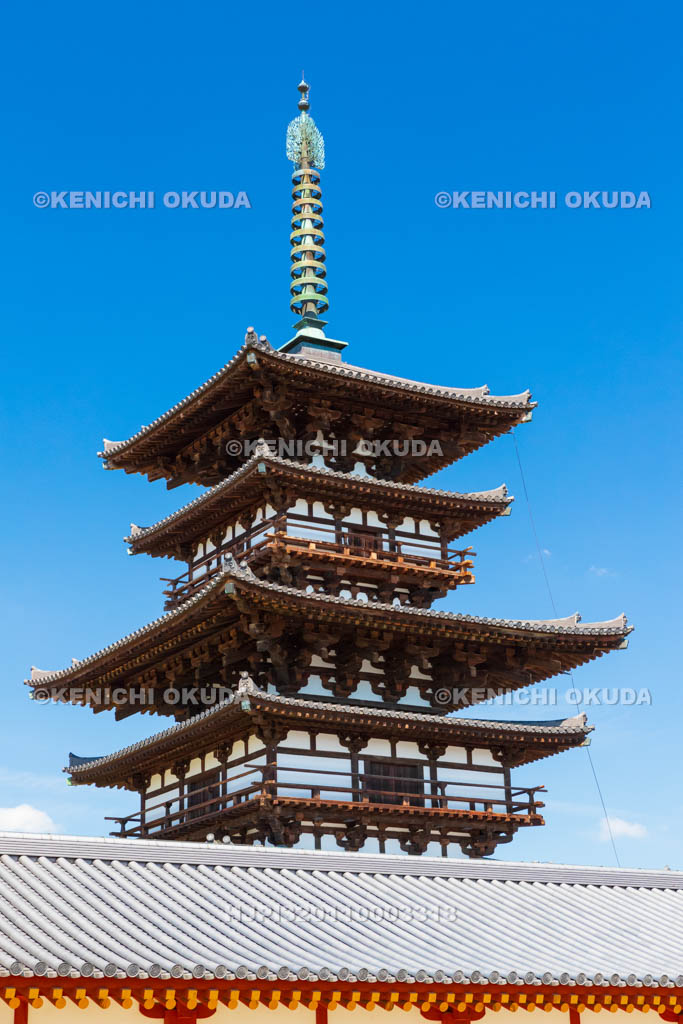 奈良県　薬師寺　東塔（国宝）