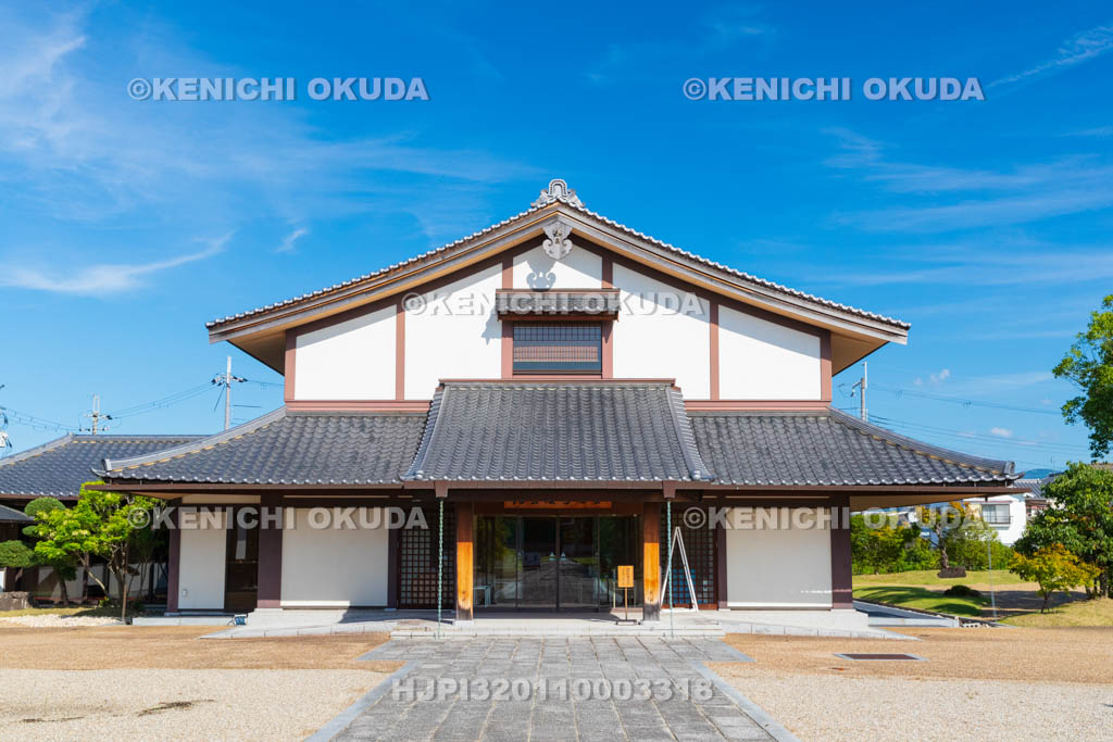 奈良県　薬師寺　北境内地　まほろば会館
