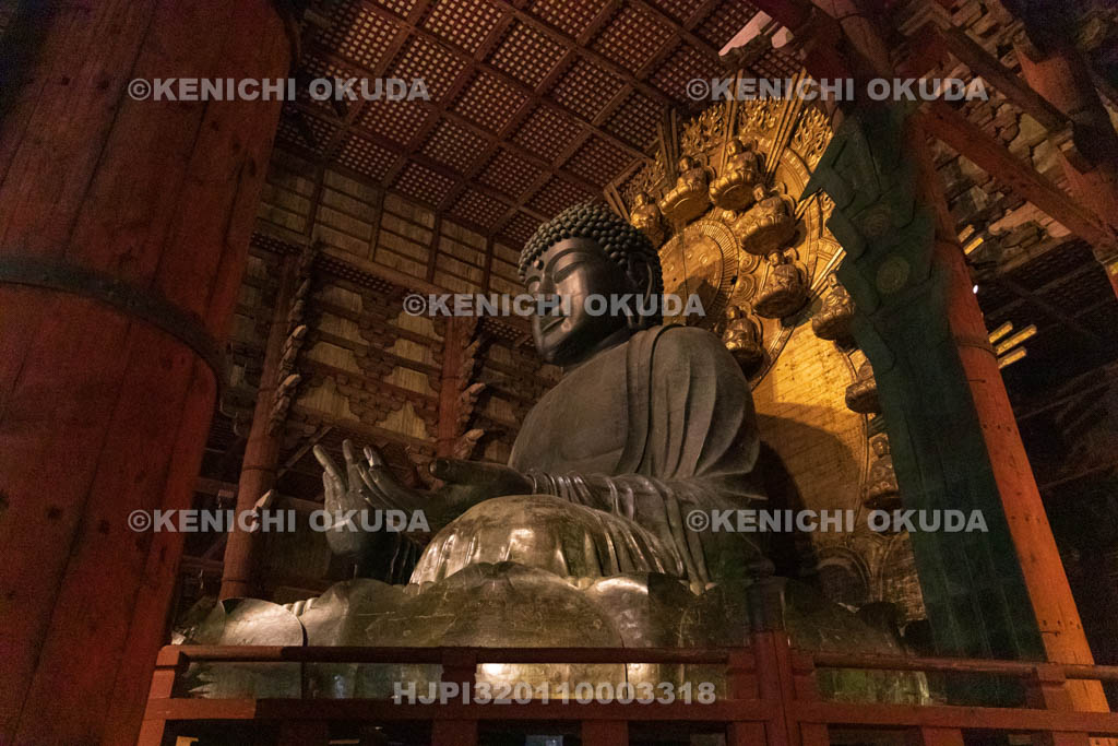 奈良県　東大寺　大仏殿　廬舎那仏坐像（国宝）