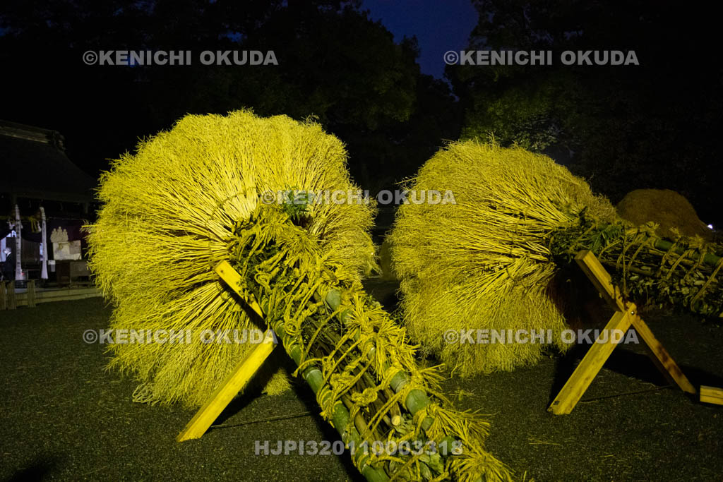滋賀県　勝部神社　勝部の火まつり　大松明